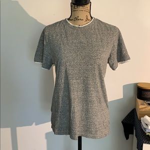 🦋 Black and white speckled T-shirt 3FOR$20